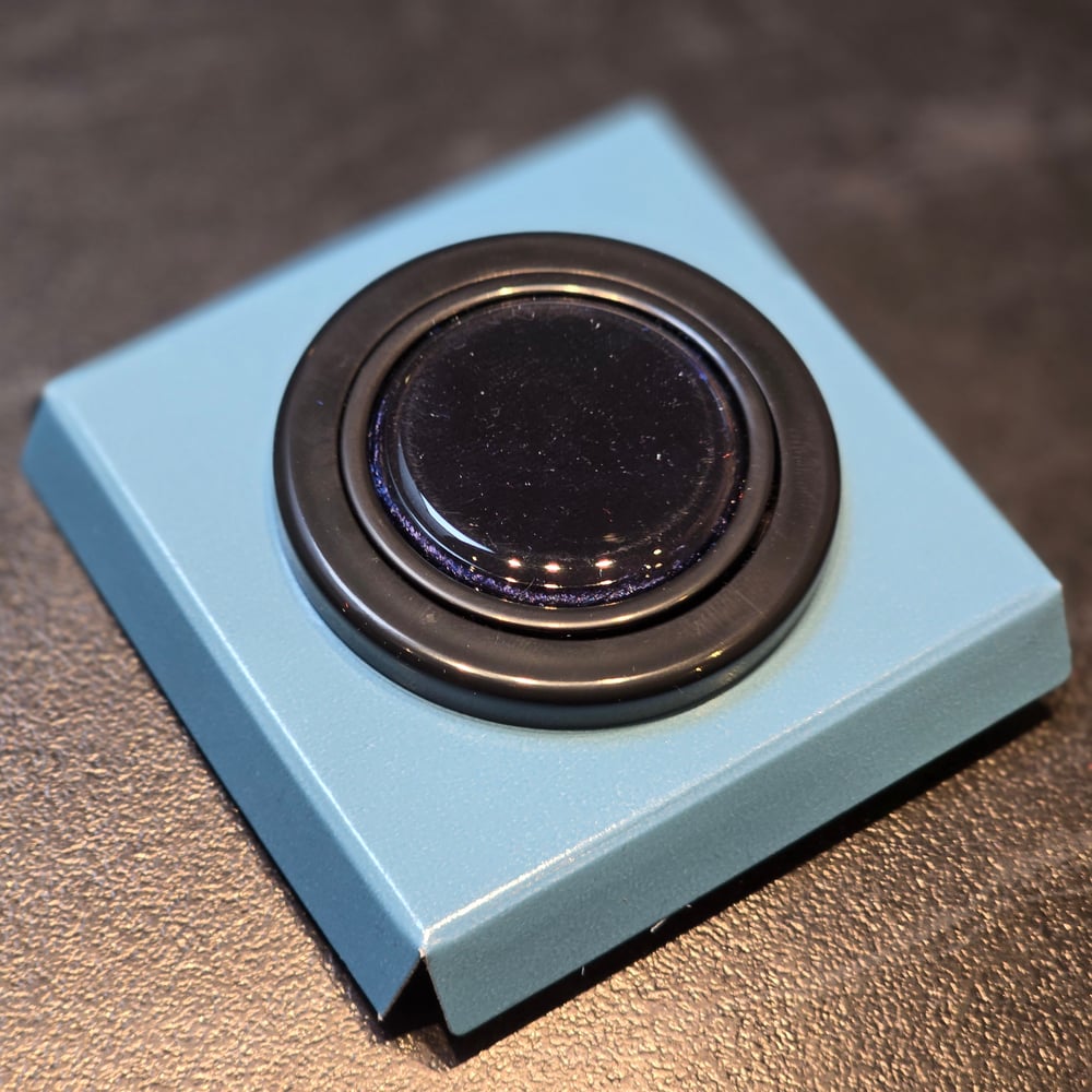 Chinchilla Horn Dark Blue