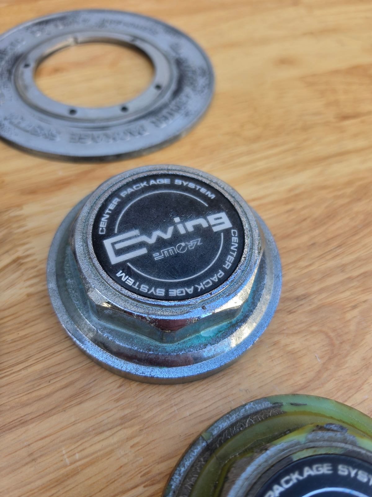 Work Ewing II Center caps and plates
