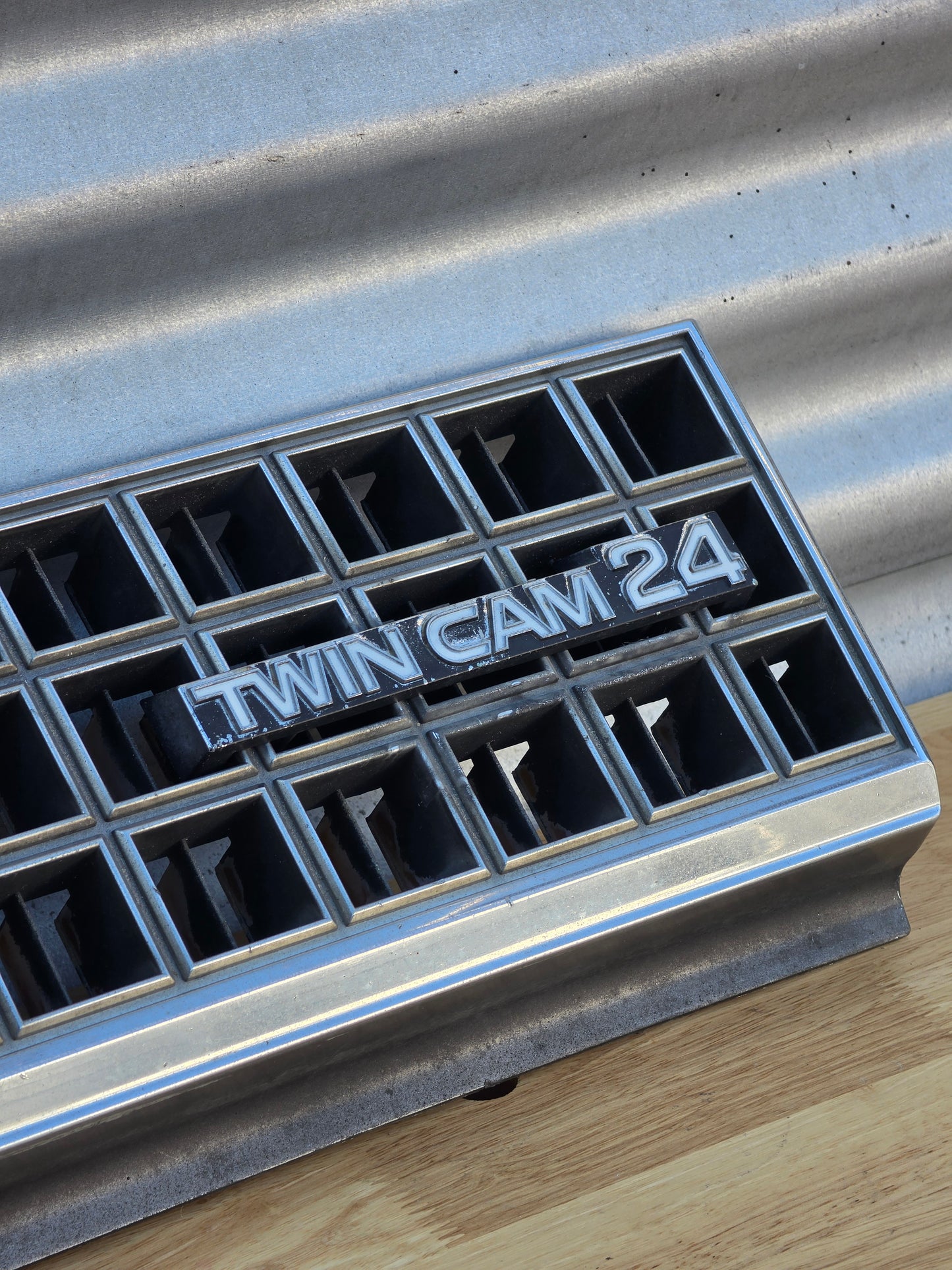 Twincam 24 Mark II GX61 grille badge